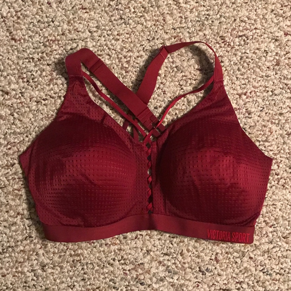 Victoria Sport size 36DD